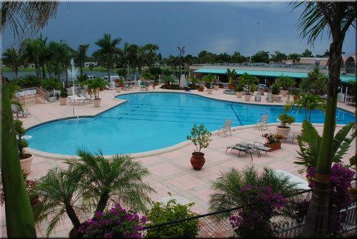 Royal Inn Hotel Loxahatchee 外观 照片